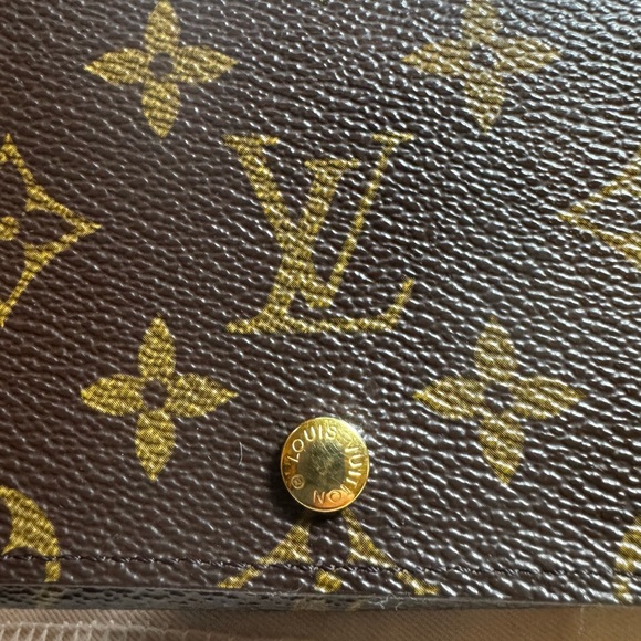 Louis Vuitton Brown Monogram Wallet - Picture 9 of 11
